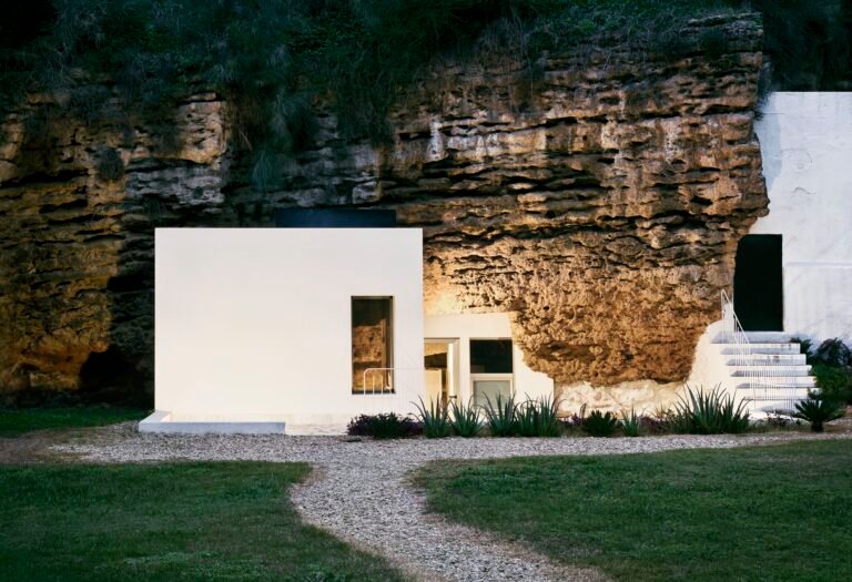 Alojamiento Rural en Casa Cueva – UMMO Estudio (David Vico) (19)