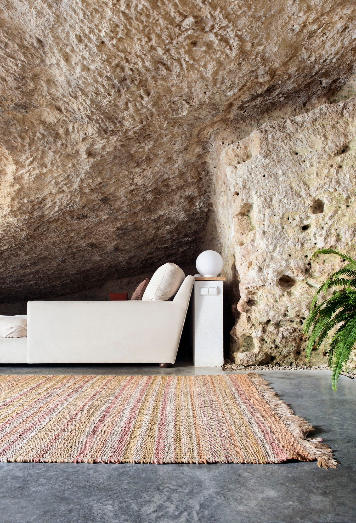 Alojamiento Rural en Casa Cueva &ndash; UMMO Estudio (David Vico) (5)
