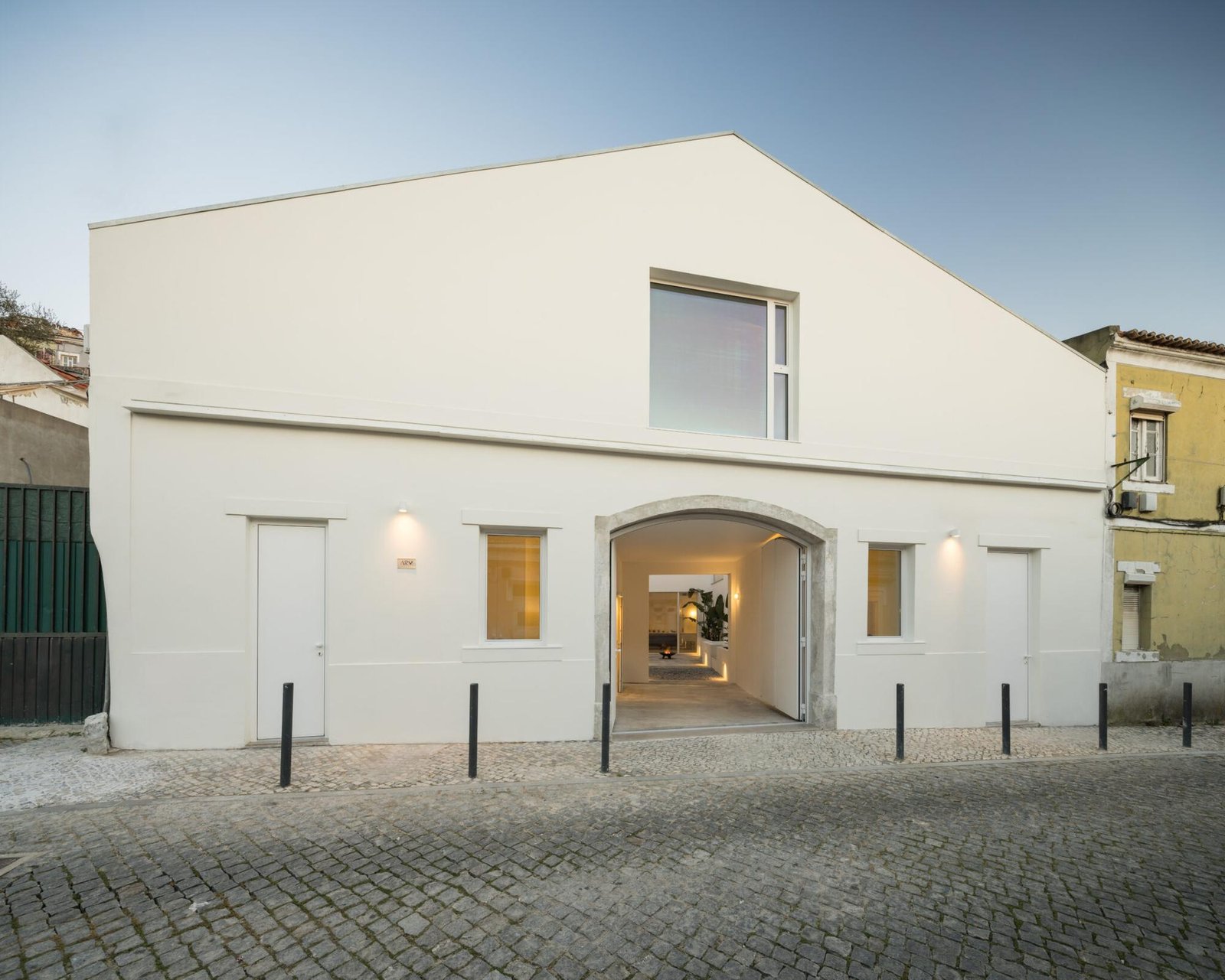José Adrião Arquitectos – Particular dois (Lourenço Abreu) (1)