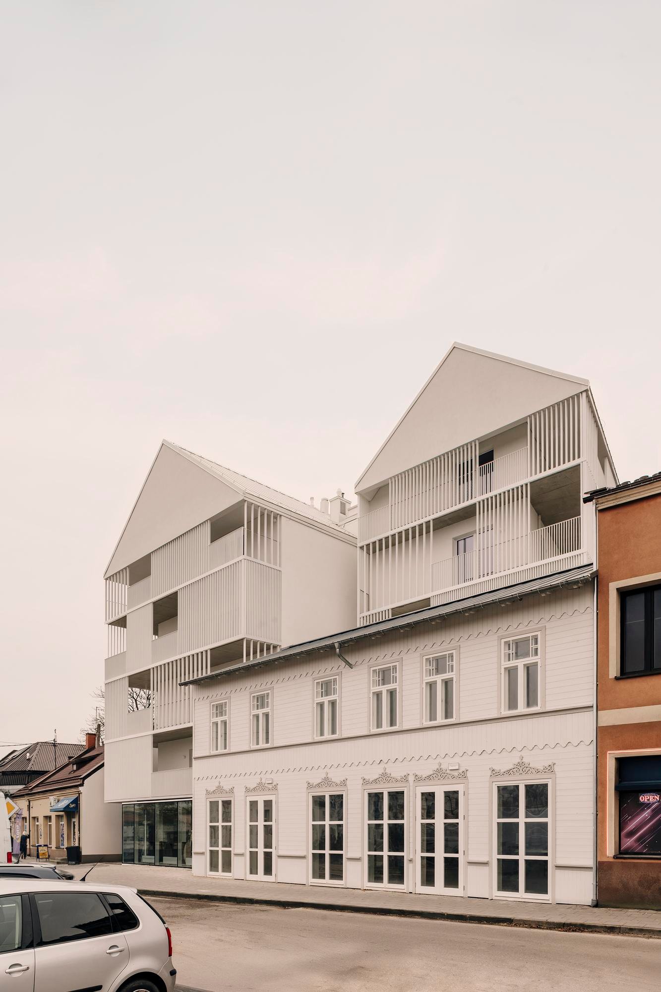 MFRMGR Architekci &ndash; Casa Universal A10 (Onistories) AeB (13)
