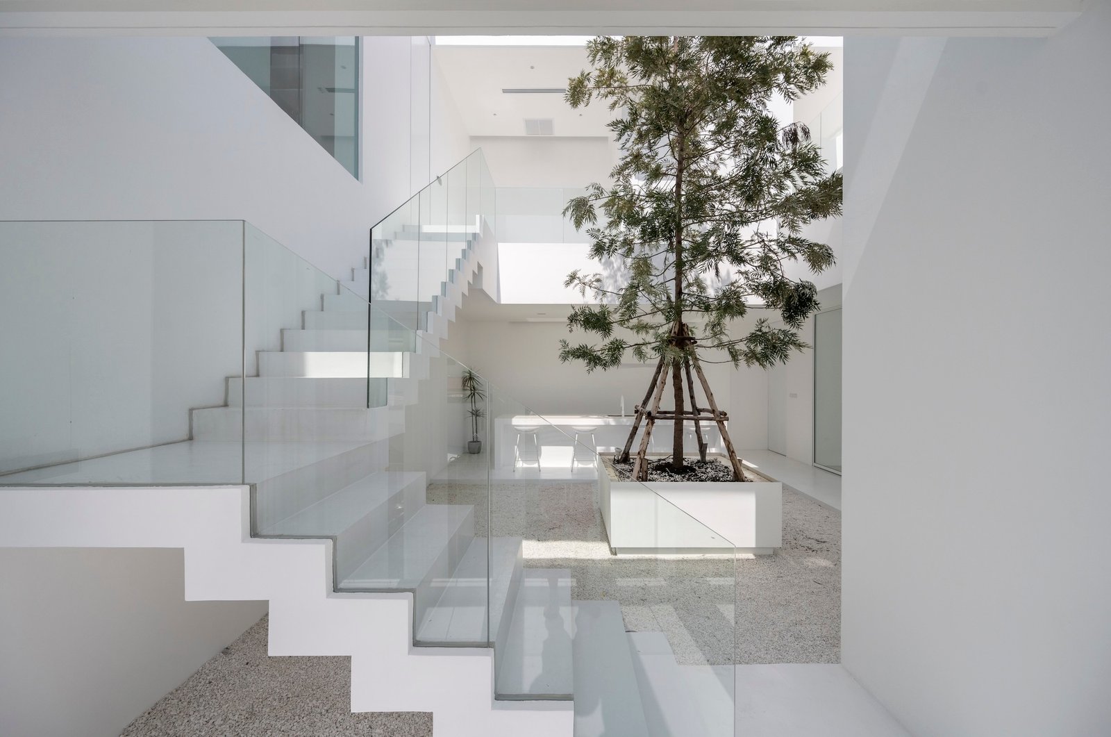 Unknown Surface Studio – Casa Lienzo (Rungkit Charoenwat) (19)