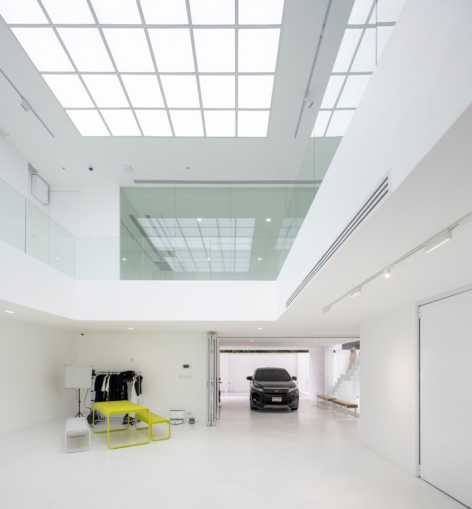 Unknown Surface Studio – Casa Lienzo (Rungkit Charoenwat) (24)