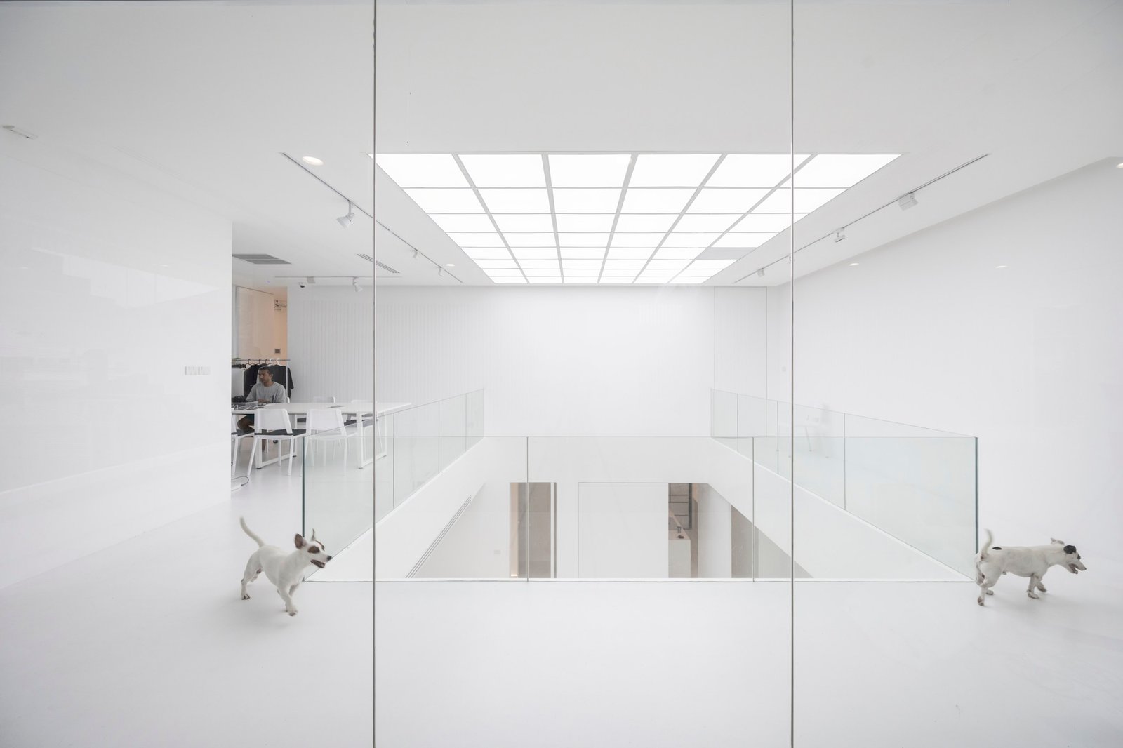 Unknown Surface Studio – Casa Lienzo (Rungkit Charoenwat) (25)