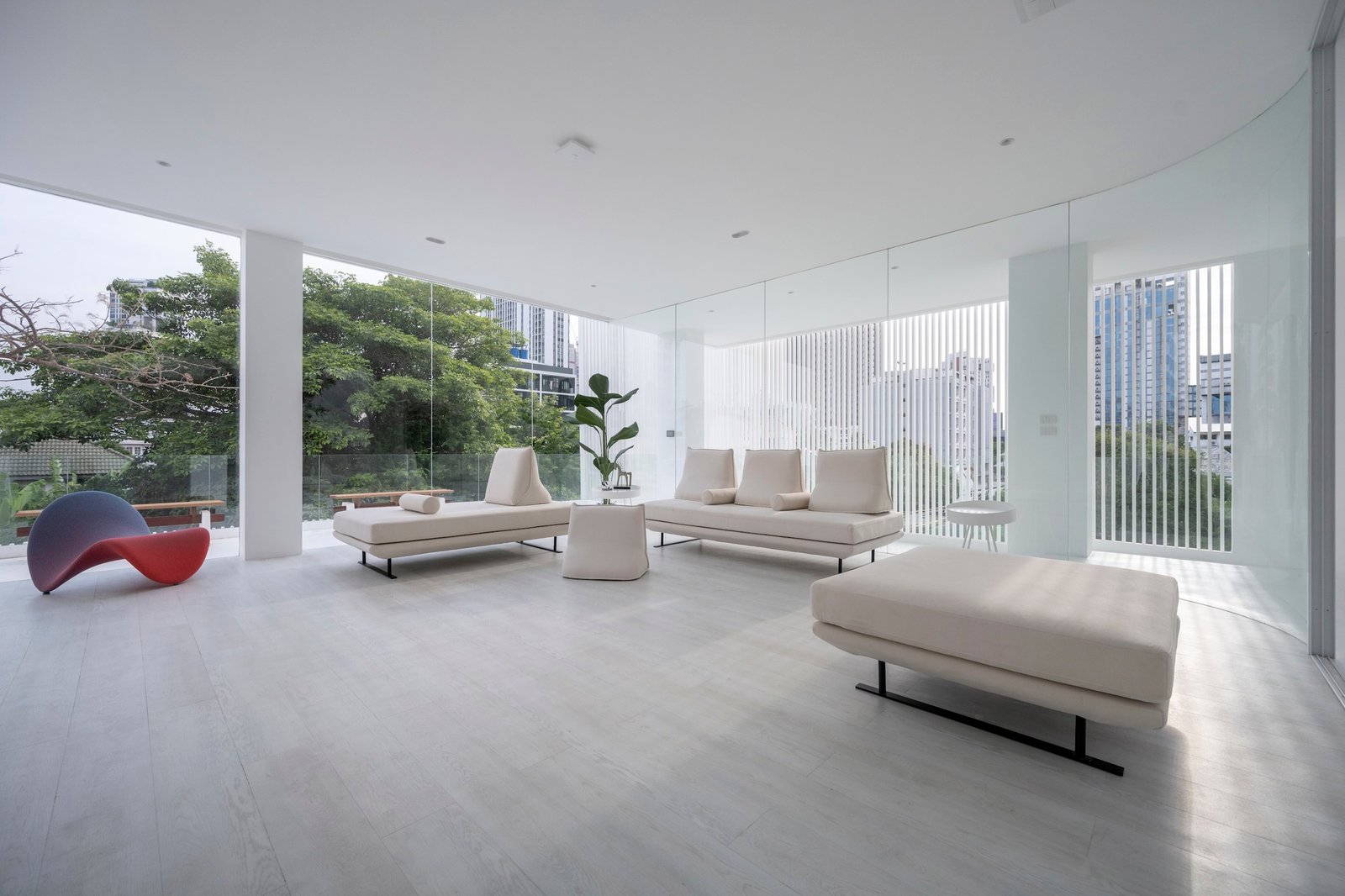 Unknown Surface Studio – Casa Lienzo (Rungkit Charoenwat) (5)