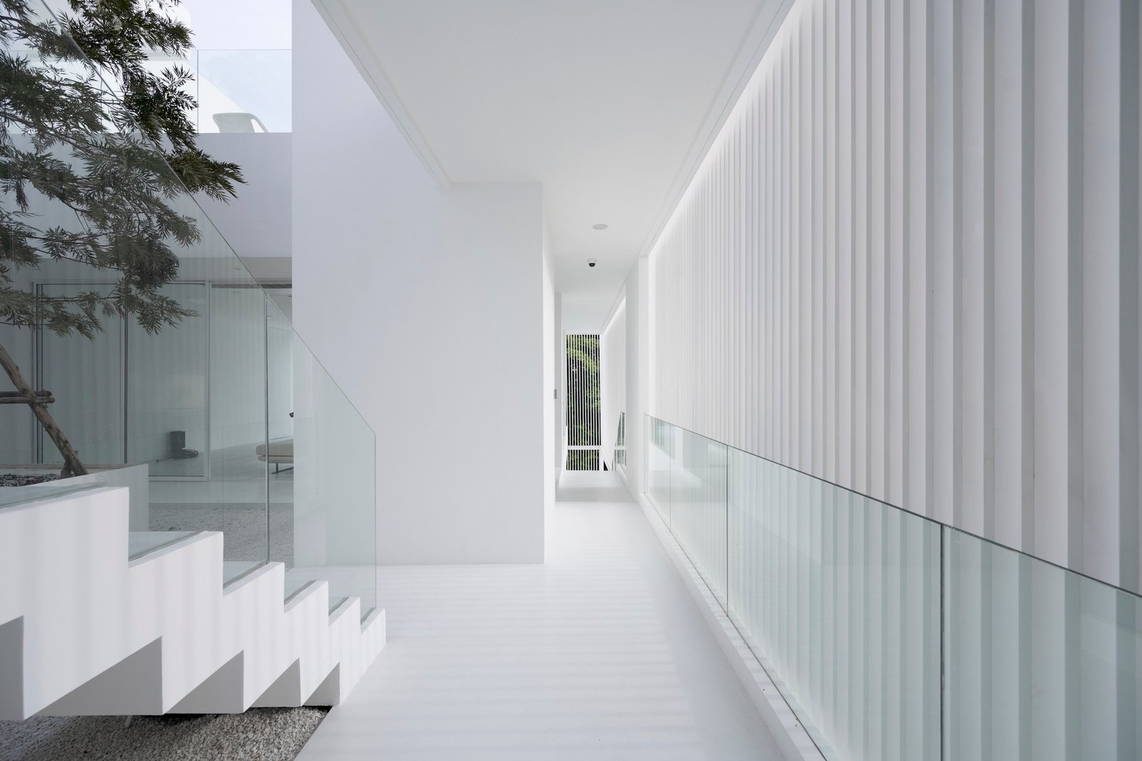 Unknown Surface Studio – Casa Lienzo (Rungkit Charoenwat) (6)