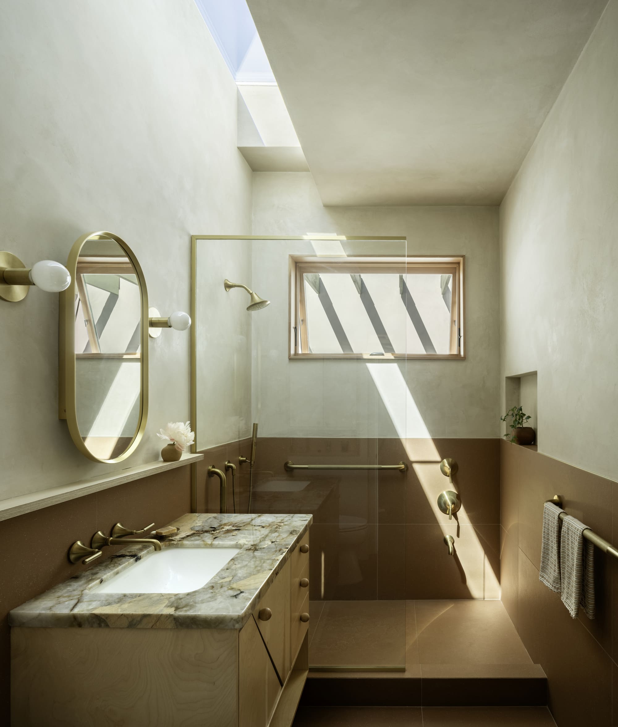 Cover Architecture &ndash; Moongate ADU (Leonid Furmansky) AeB (5)