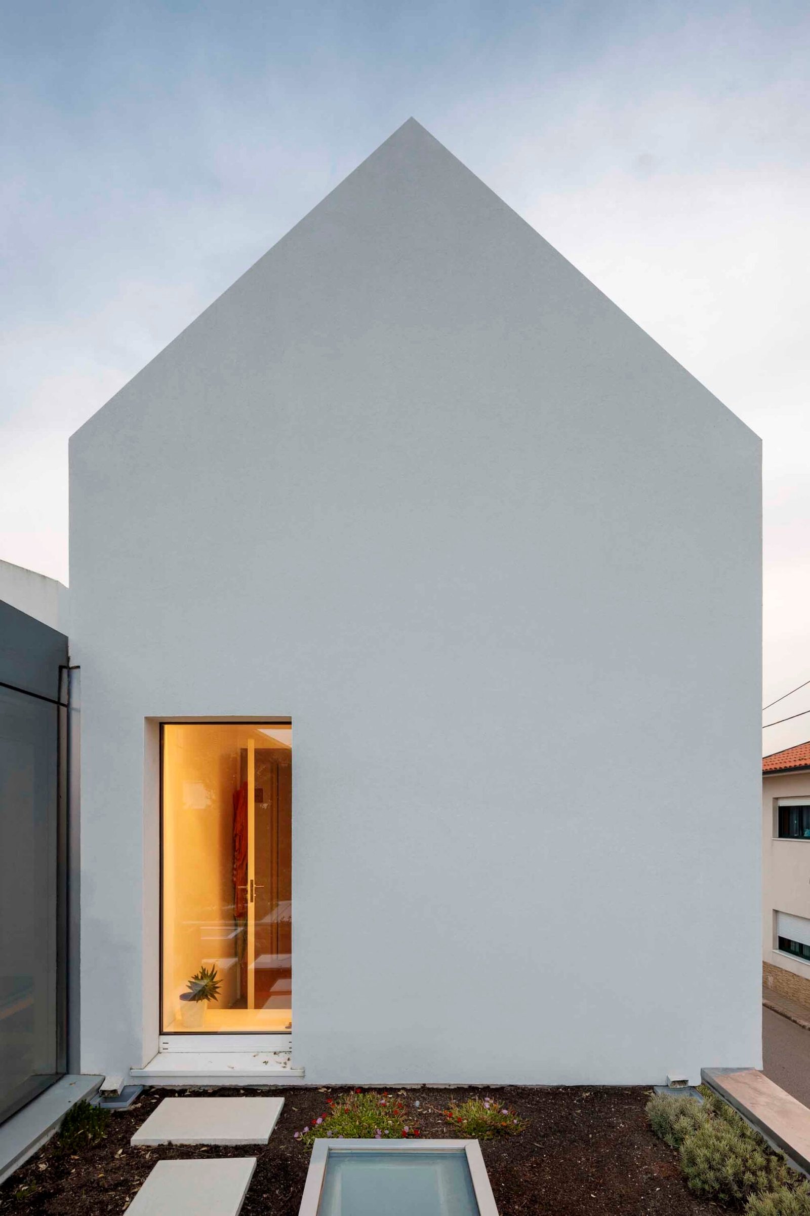 Casa Rio em Paredes do Atelier de Arquitectura Paulo Merlini Arc