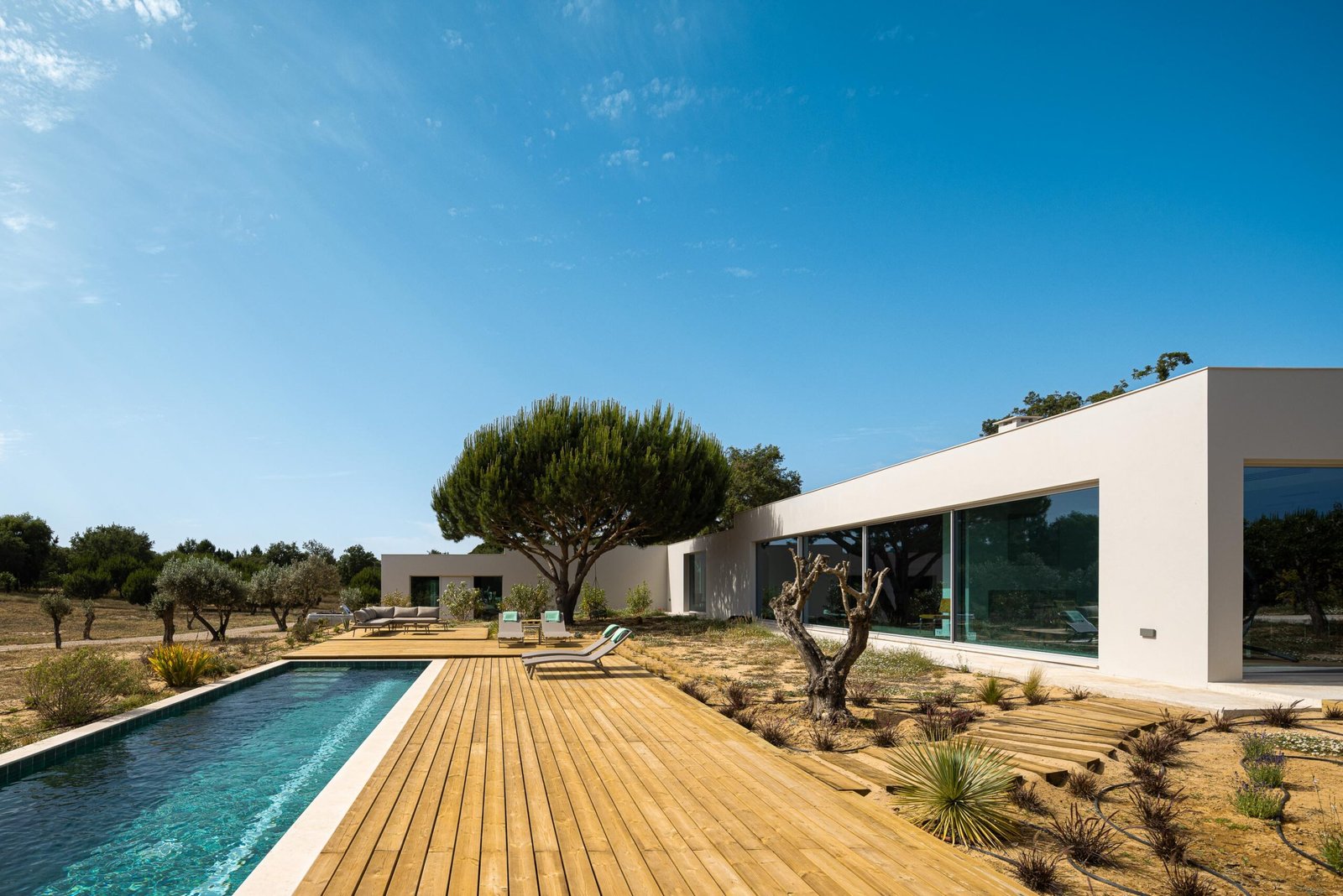 Casa M Ariane arquitetura Miguel Sabrab e fotografia Ivo Tavares