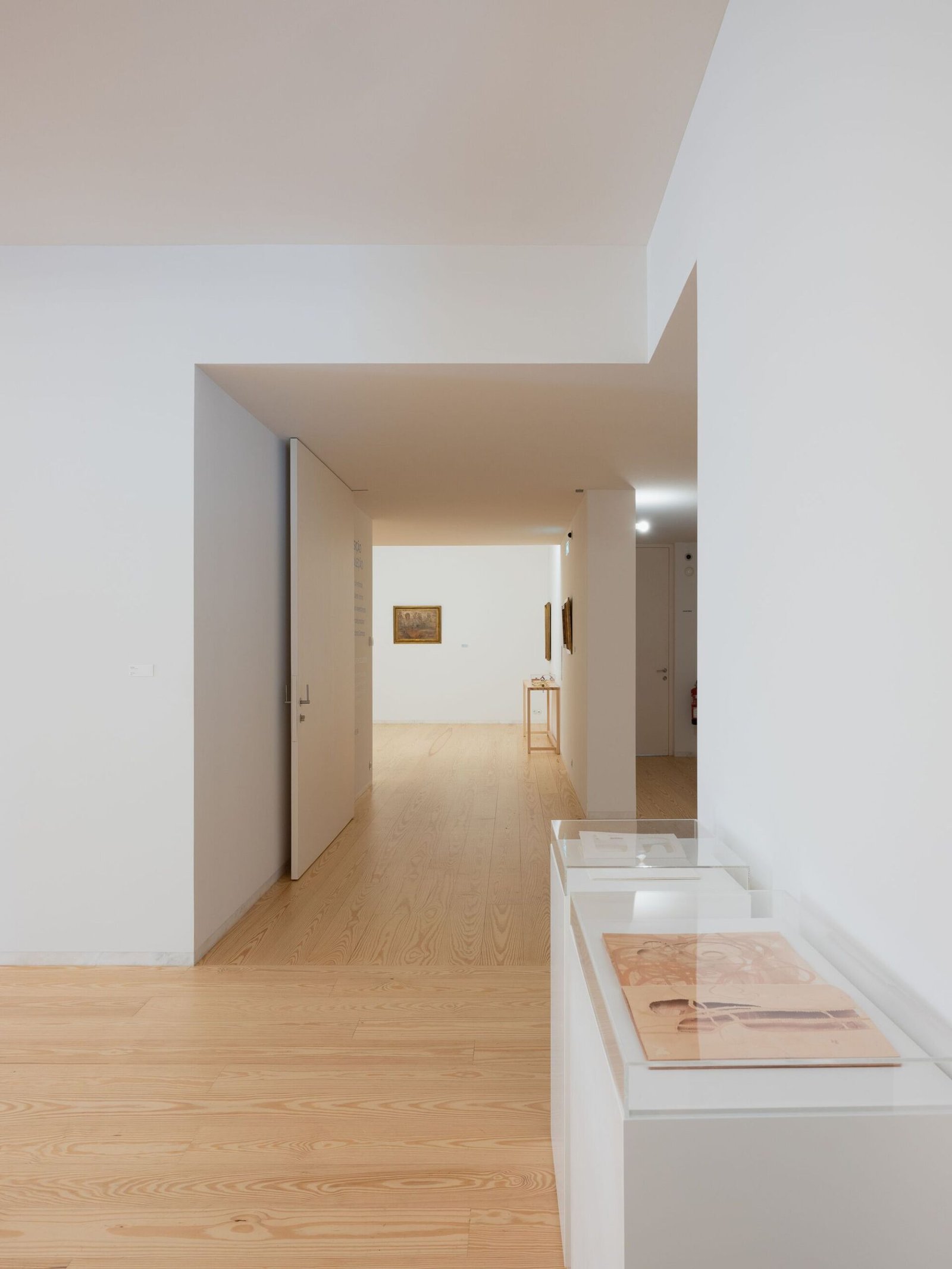 casa-sede-da-fundacao-gramaxo-alvaro-siza-vieira_10