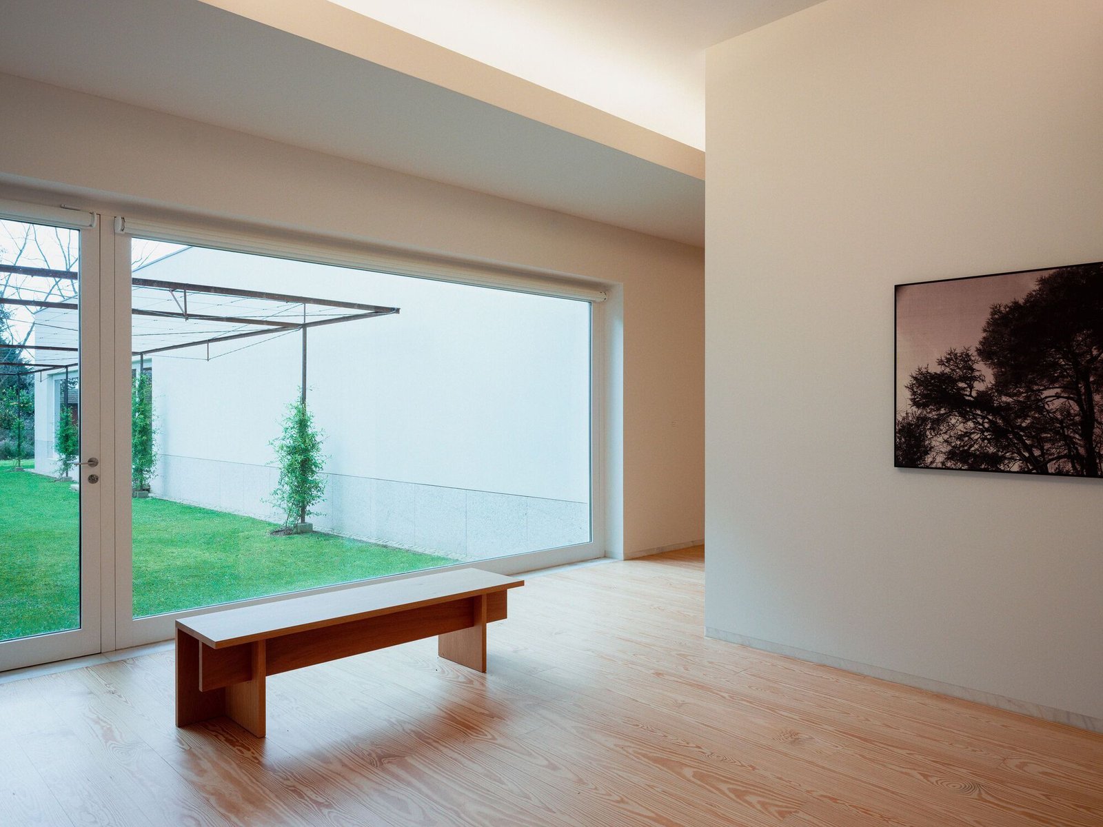 casa-sede-da-fundacao-gramaxo-alvaro-siza-vieira_22