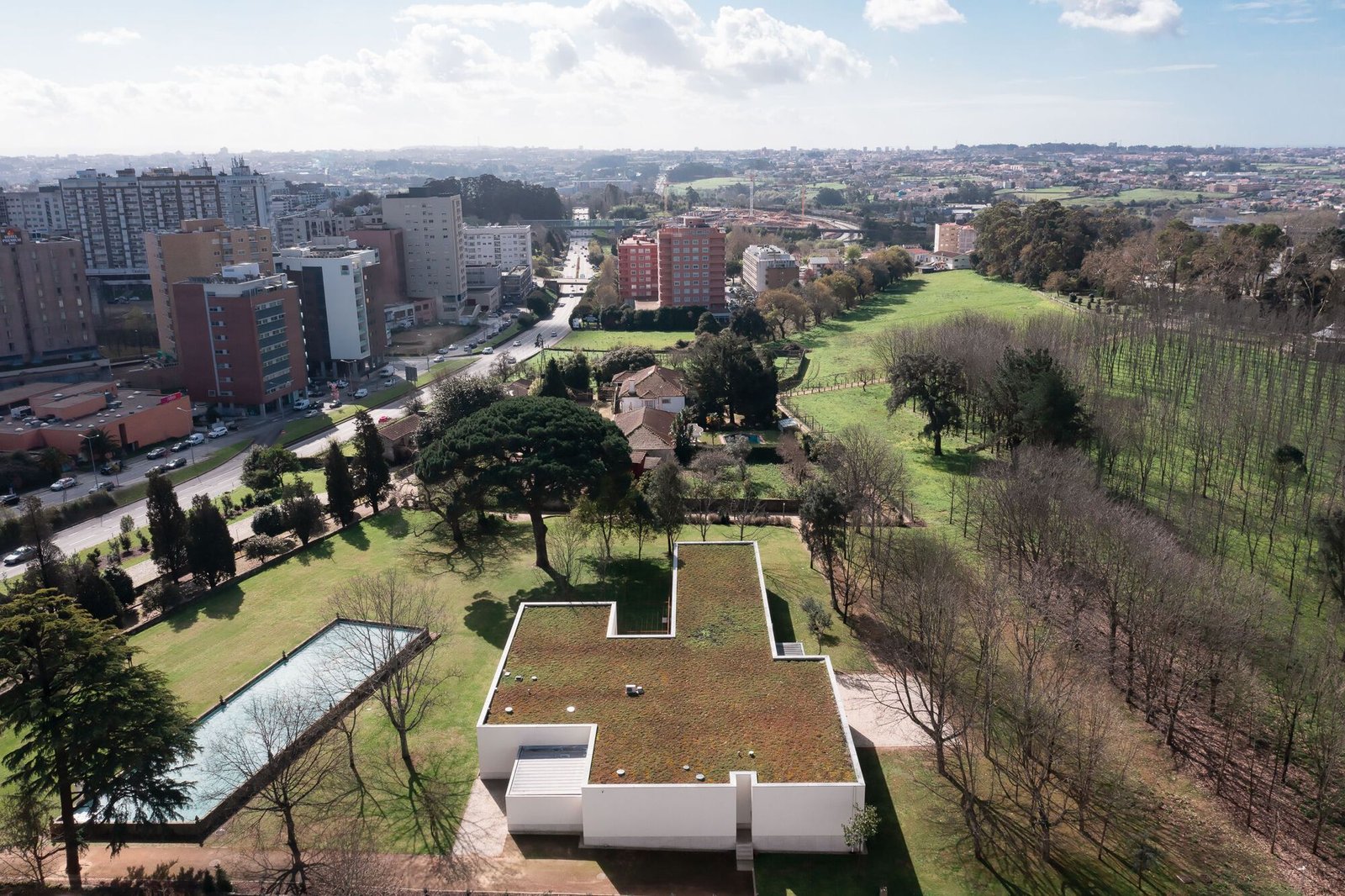 casa-sede-da-fundacao-gramaxo-alvaro-siza-vieira_27