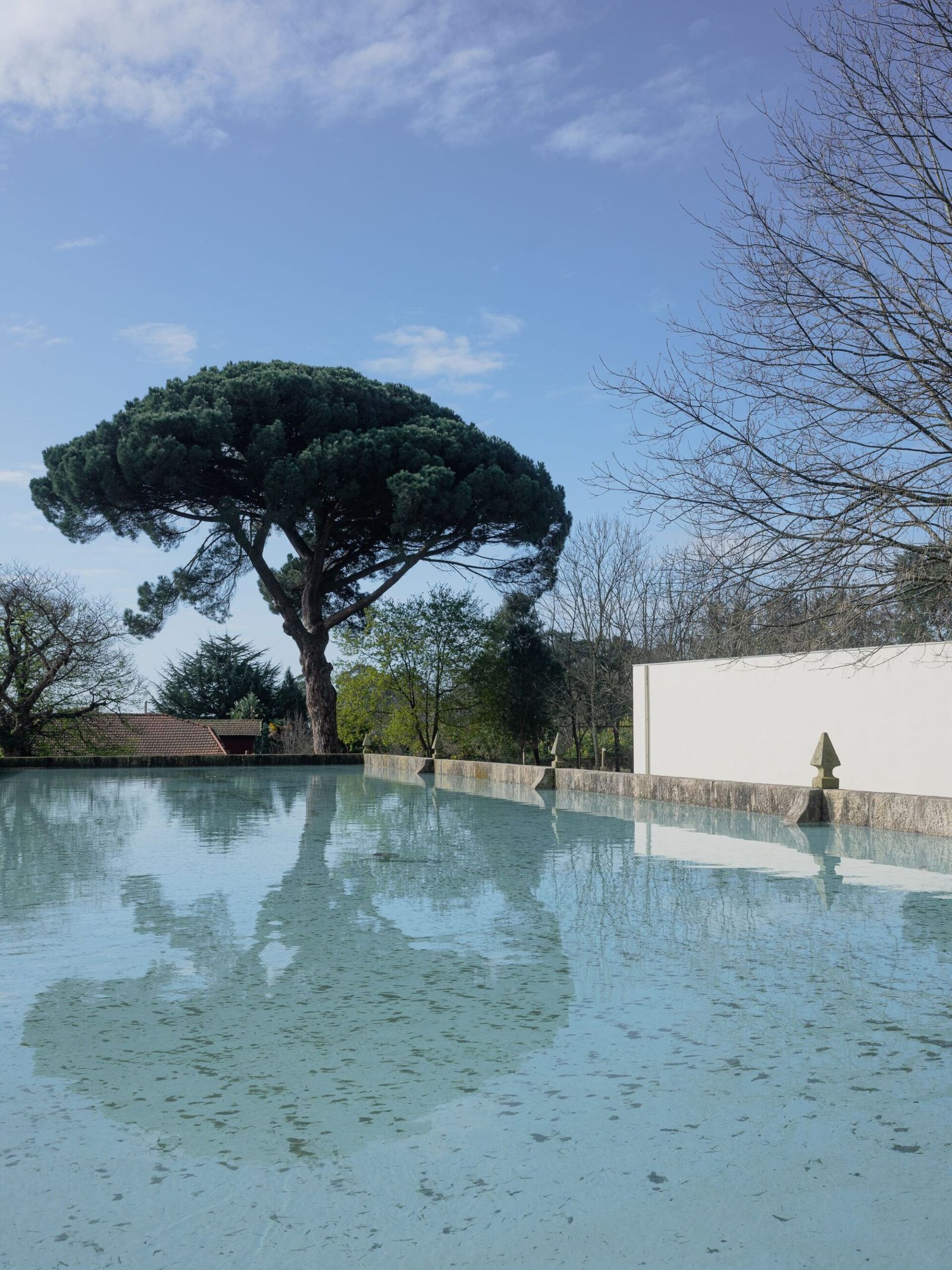 casa-sede-da-fundacao-gramaxo-alvaro-siza-vieira_36