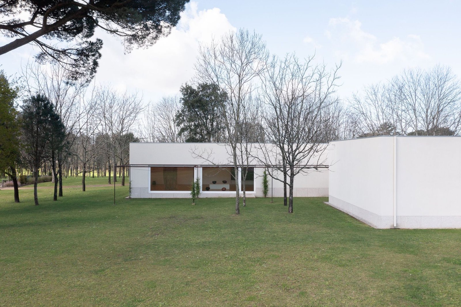 casa-sede-da-fundacao-gramaxo-alvaro-siza-vieira_9