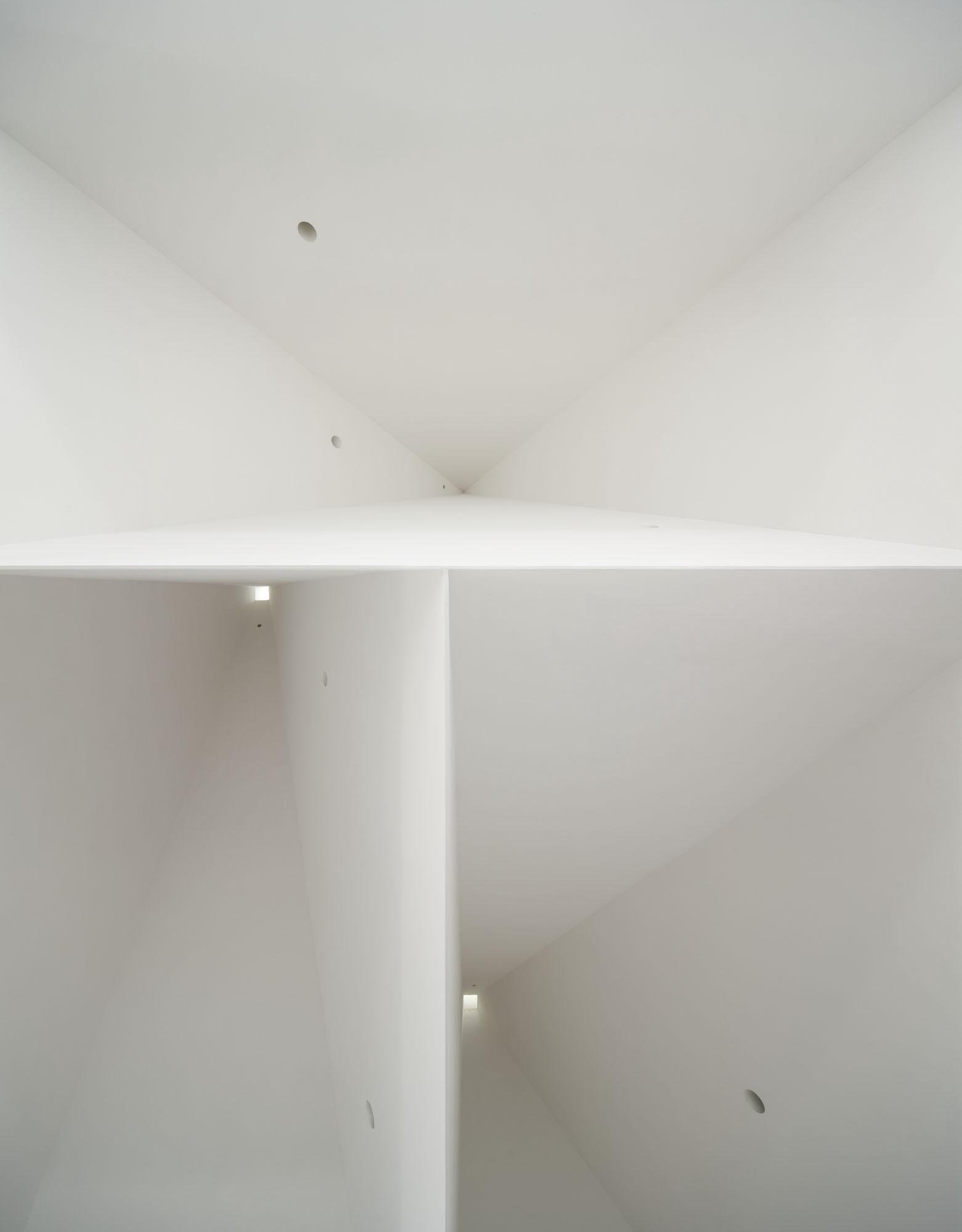 Centro _Convivencia_Grandola_Aires_Mateus_Nelson_Garrido_AeB (15)