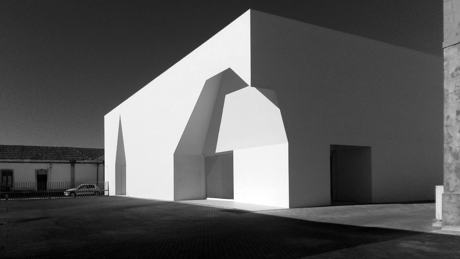 Centro _Convivencia_Grandola_Aires_Mateus_Nelson_Garrido_AeB (39)