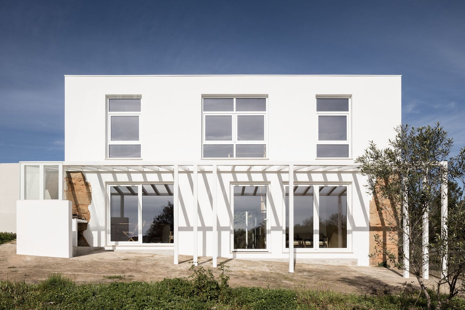 dbA_arquitectura_Casa_Orca_Sérgio_Garcês_Marques (14)