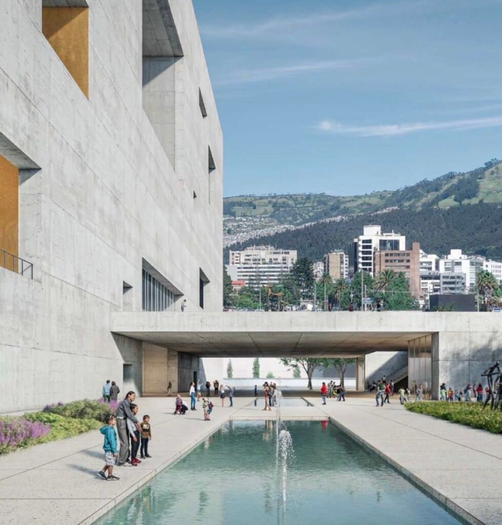 Dise&ntilde;o descartado del nuevo Museo Nacional del Ecuador | Campo Baeza y MAODA | Quito.