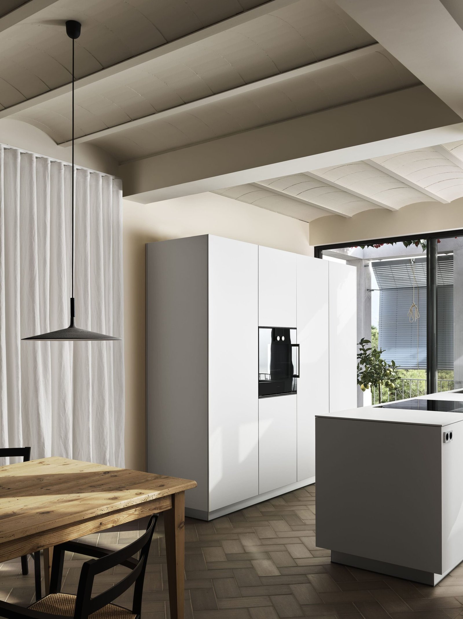 JAIME PROUS ARCHITECTS_ALORDA_INT04O