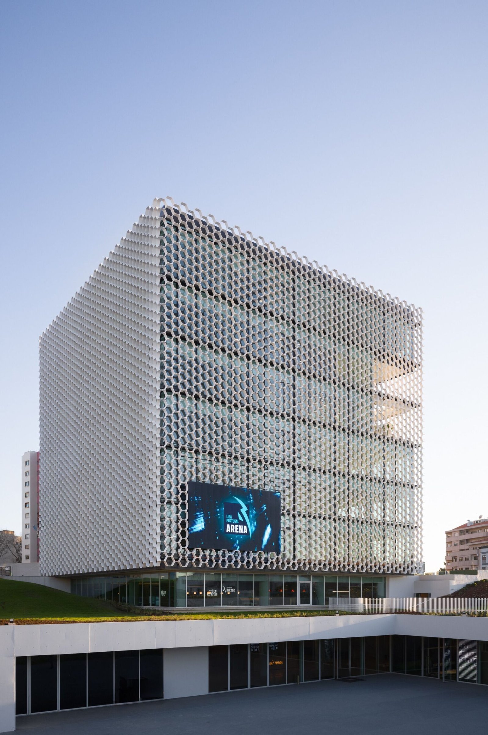 OODA _Sede_Museo_Liga_Portuguesa_F&uacute;tbol_Pedro_Cardigo_AeB (6)