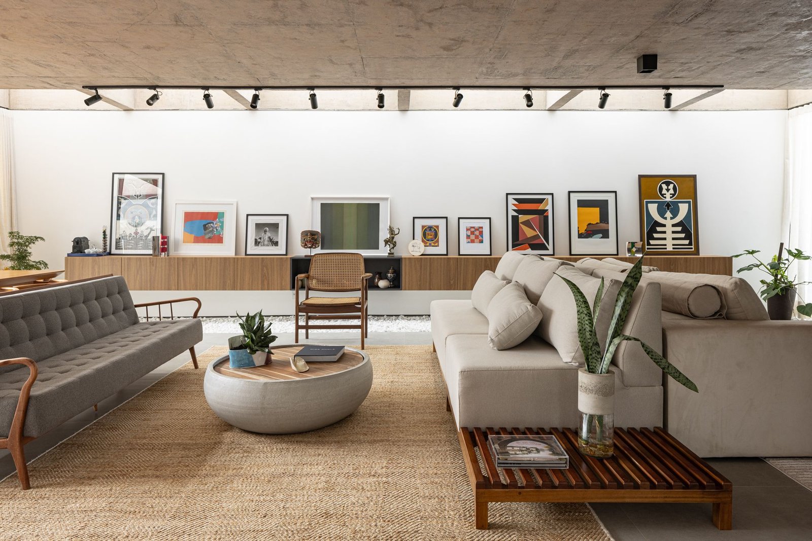 casa-taquari-estudio-empena_Joana_Franca_Aeb (11)