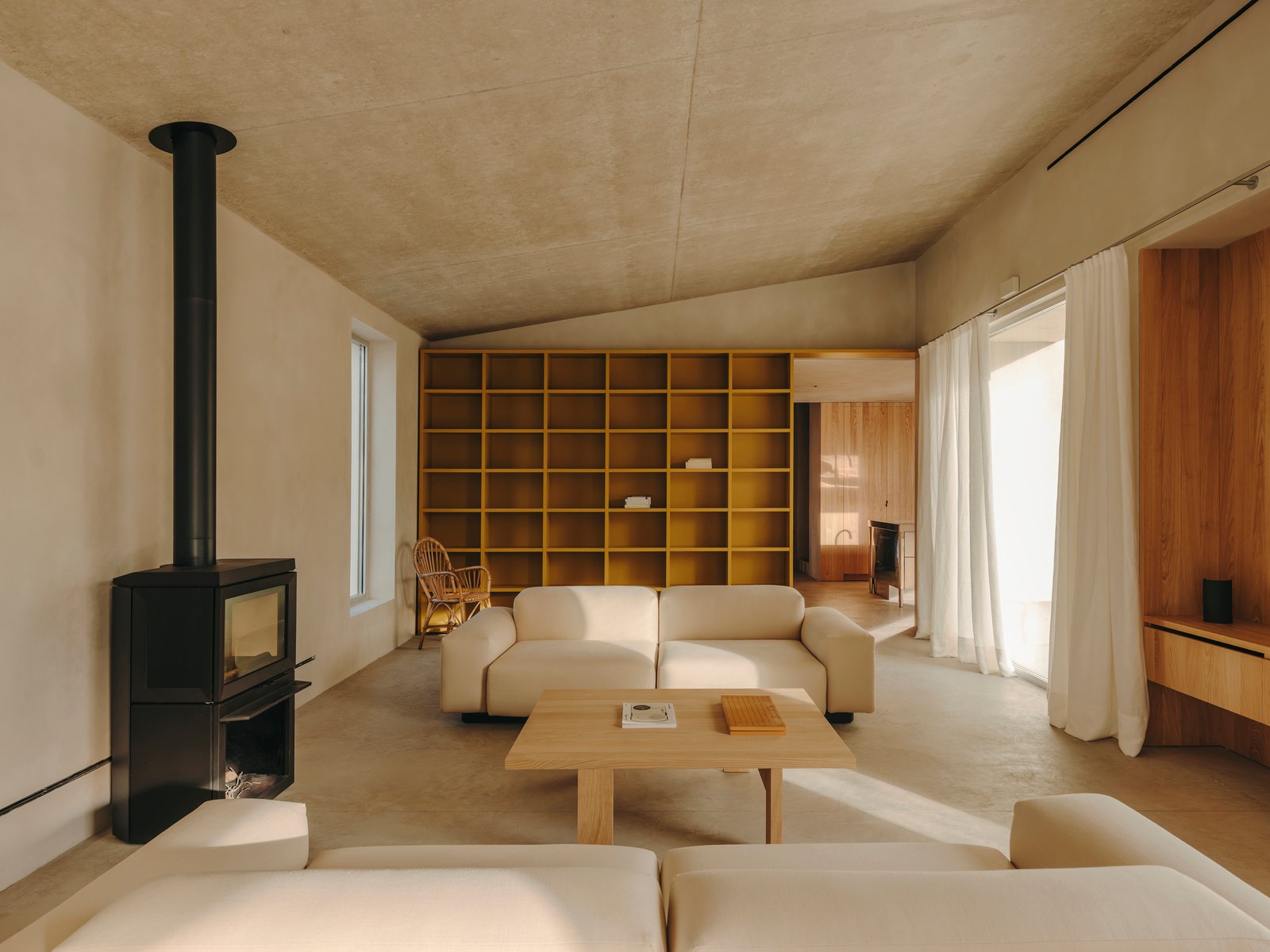 casa-td-skye-maunsell-studio-plus-jordi-veciana-plus-juan-gurrea-rumeu_32