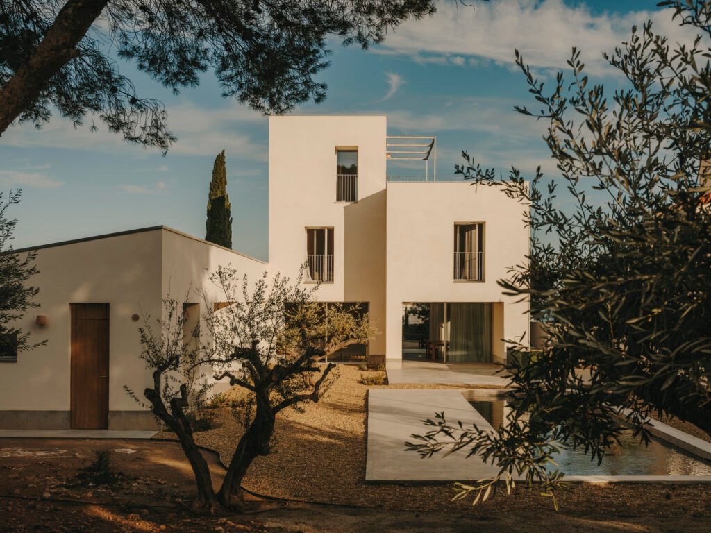 casa-td-skye-maunsell-studio-plus-jordi-veciana-plus-juan-gurrea-rumeu_33