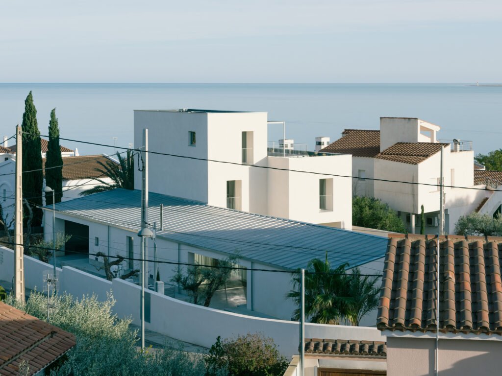 casa-td-skye-maunsell-studio-plus-jordi-veciana-plus-juan-gurrea-rumeu_35