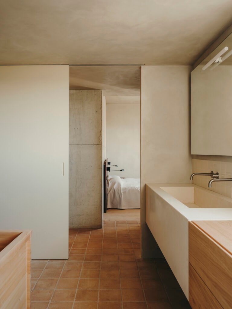 casa-td-skye-maunsell-studio-plus-jordi-veciana-plus-juan-gurrea-rumeu_9