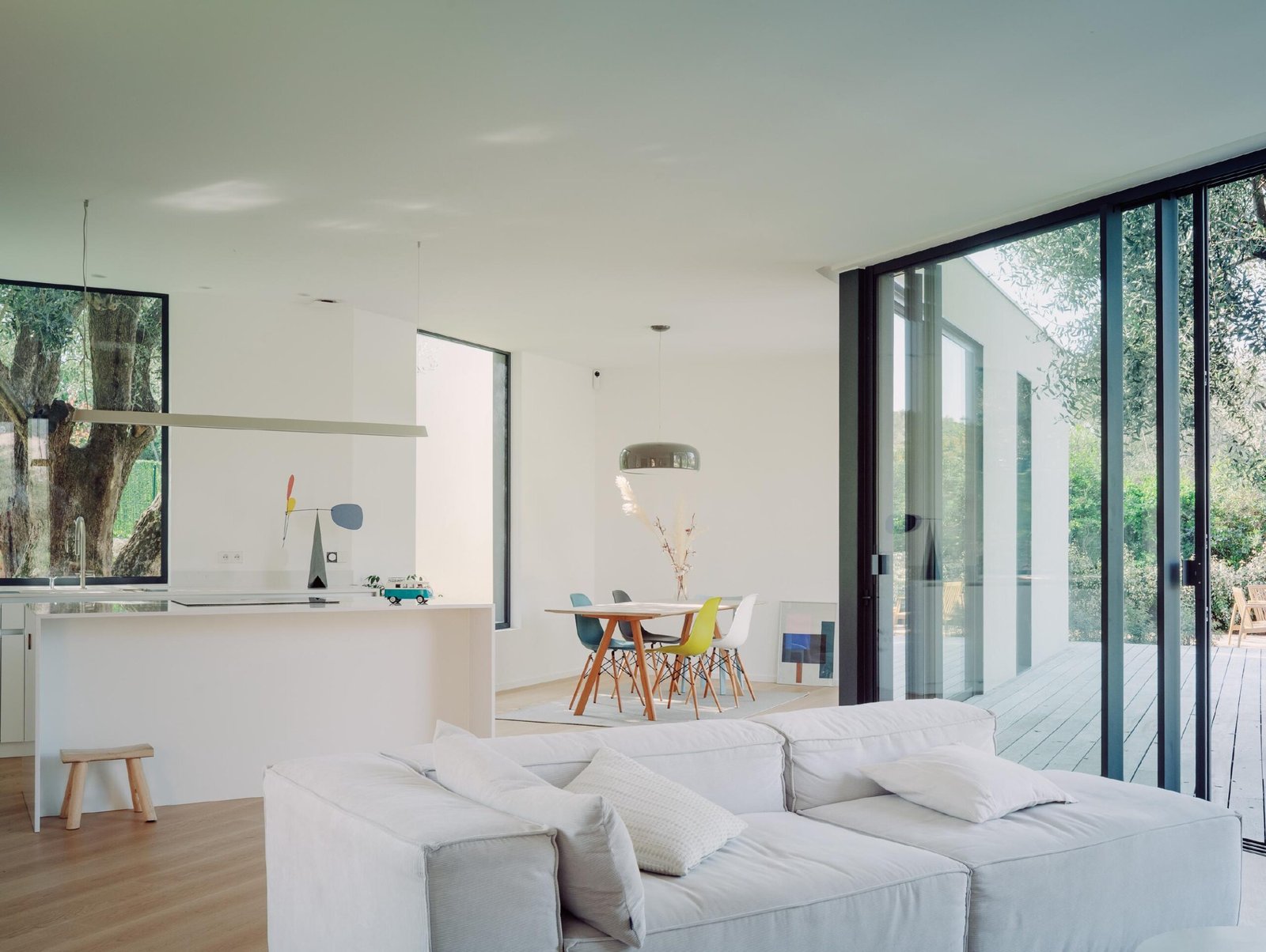 Cascio_Arquitectos_Villa_Cuatro_Olivos_Aldo_Amoretti_AeB (11)