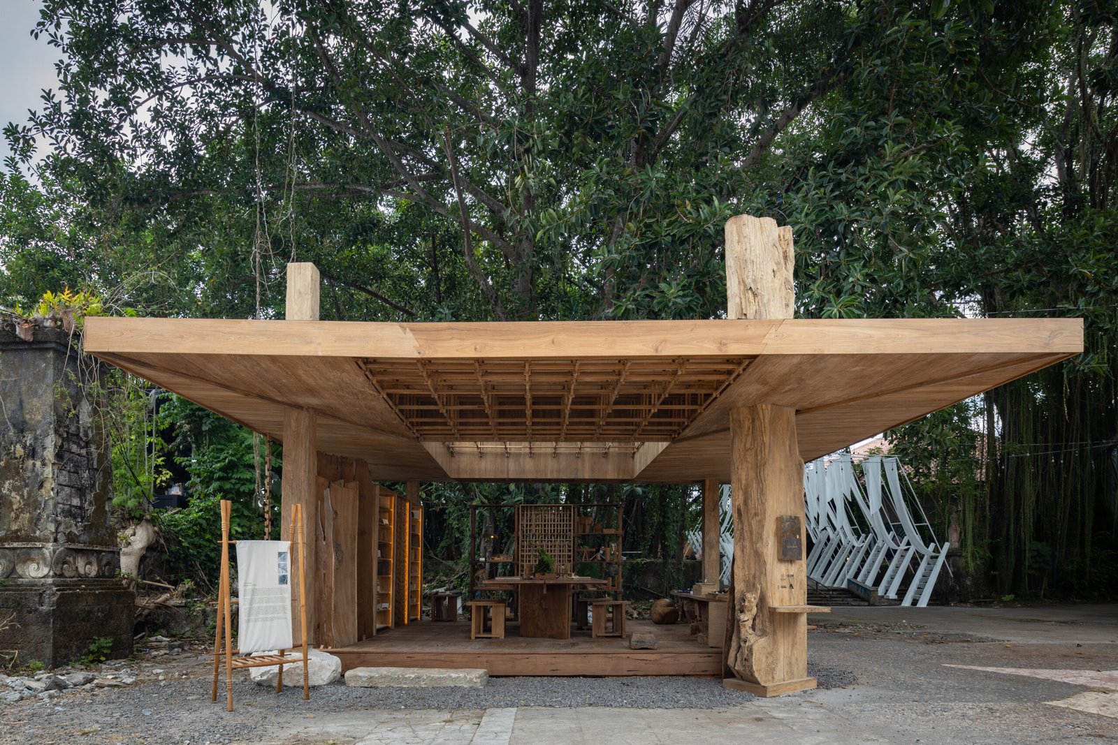 Jia CURATED 2025 (Kalpataru-Blanco Studio) – 1 – Credits Indra Wiras