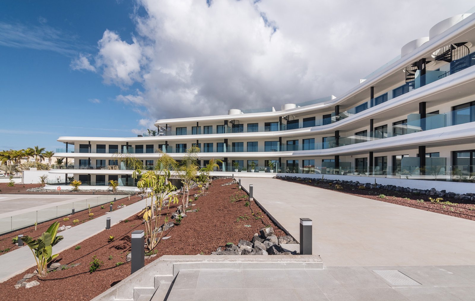 Makin_Molowny_Portela_Residencial_Atlantic_Homes_Flavio_Dorta_AeB (12)