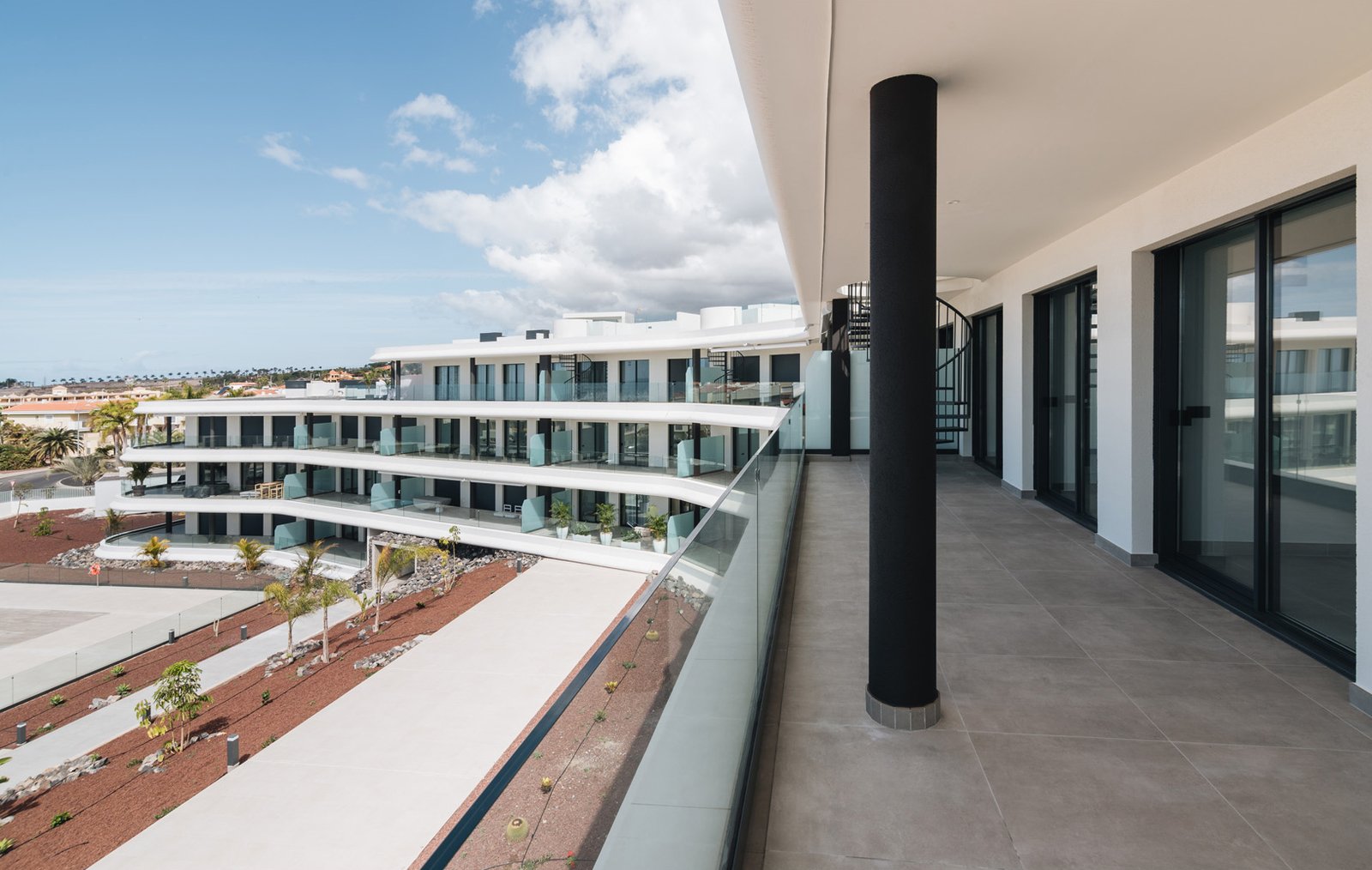 Makin_Molowny_Portela_Residencial_Atlantic_Homes_Flavio_Dorta_AeB (15)