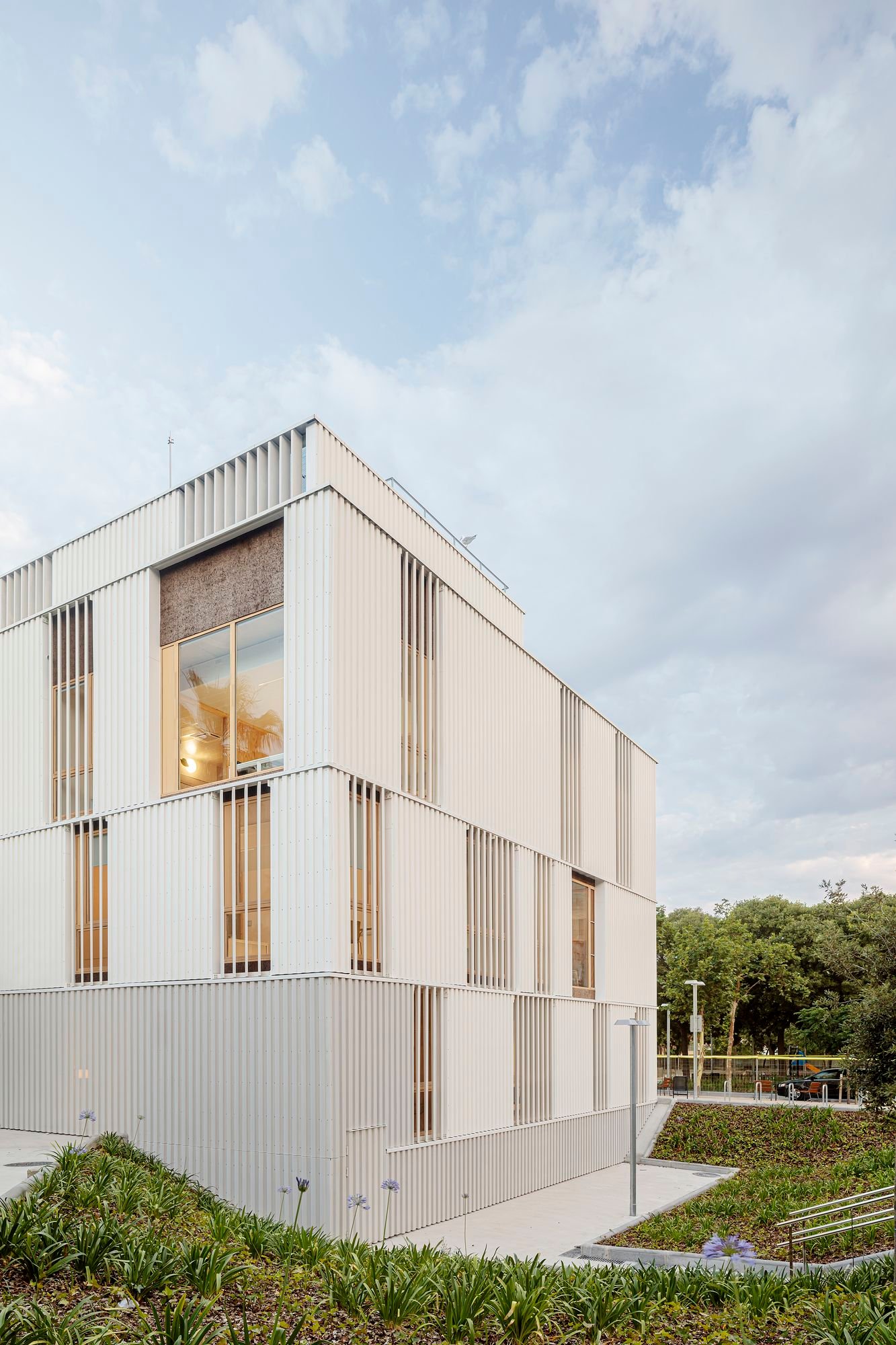MIBA_Cai_la_marina_Adria_Goula_Barcelona_AeB (1)