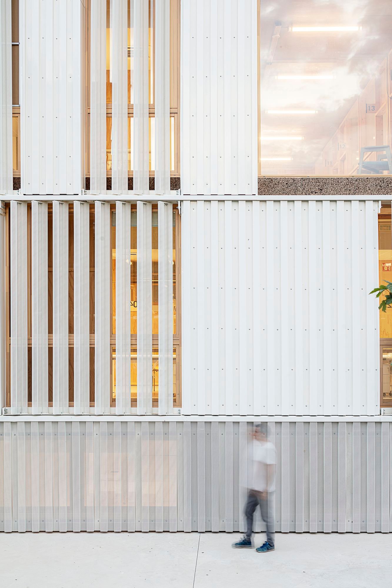 MIBA_Cai_la_marina_Adria_Goula_Barcelona_AeB (3)