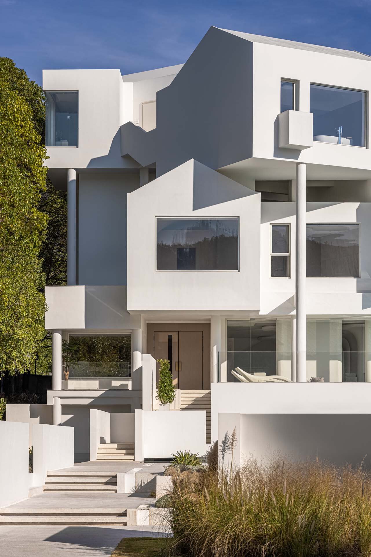 not-ready-miwo-hotel-at-design_3