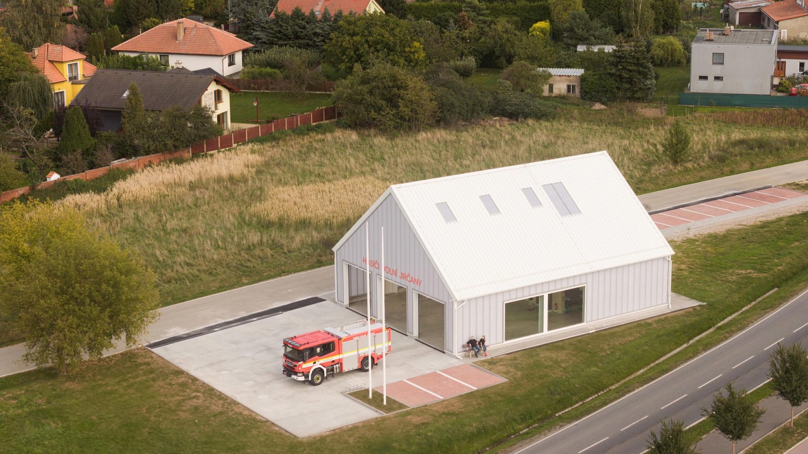 soa-architekti-alex-shoots_estacion_bomberos_AeB (20)