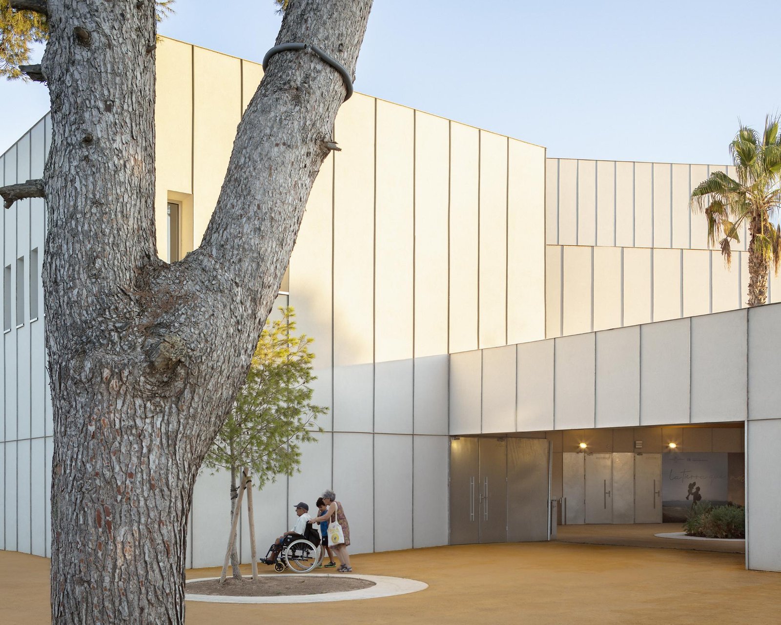 Emac_Parque_Almansa_Milena_Villalba_AeB (6)