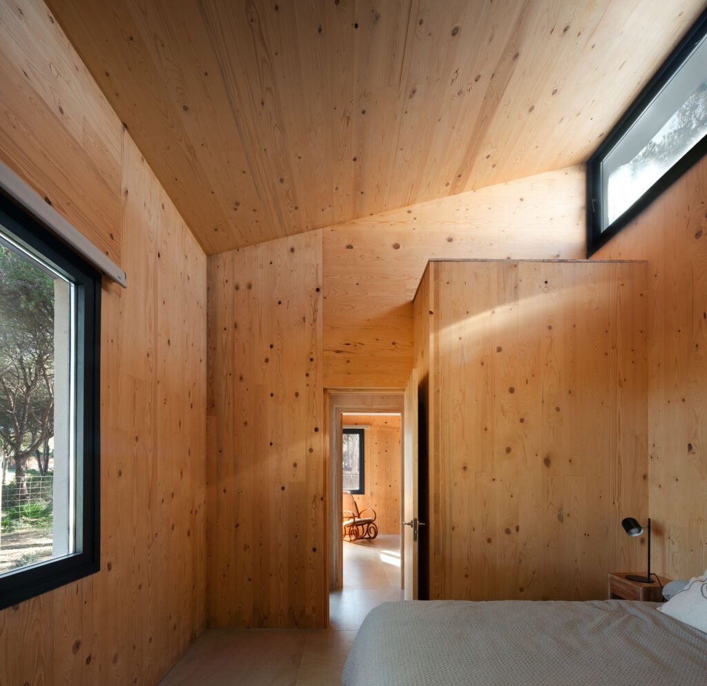Lisabesur-Arquitectos_Casa-Pinola_AeB (11)