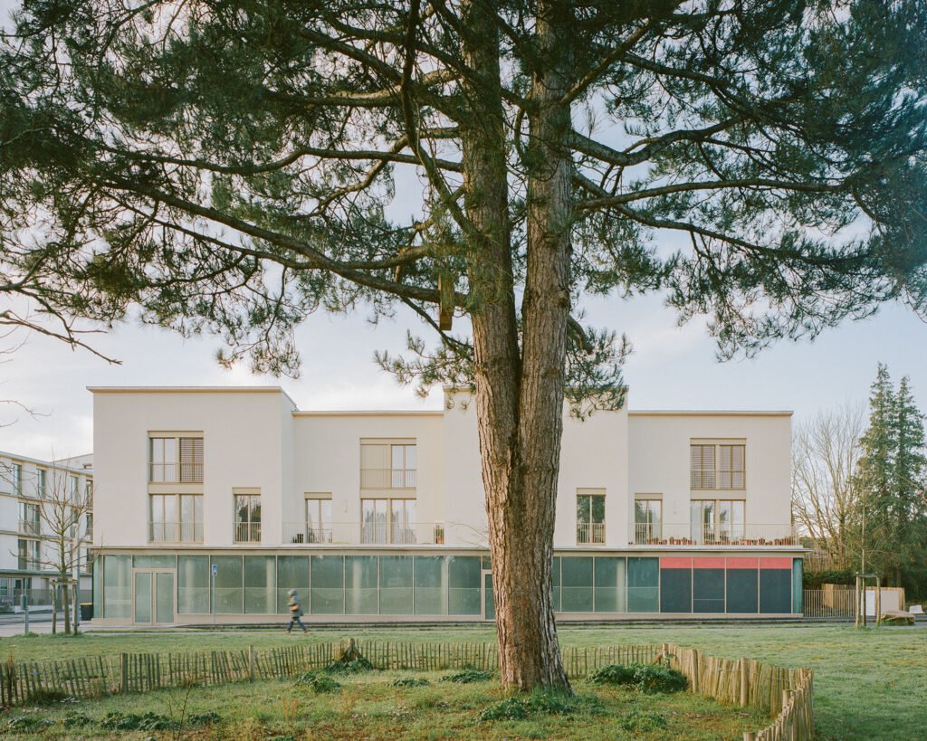 Atelier dArchitecture Ramdam + Palast &ndash; 81 Viviendas (Charles Bouchaib) (11)