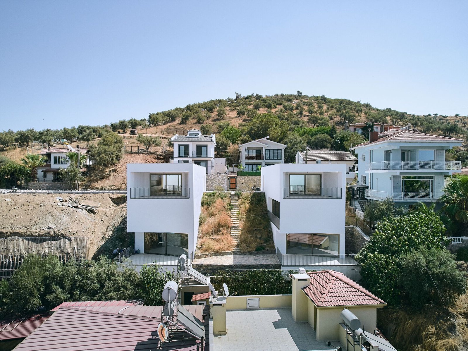 Dolmus_AG_Casa_Selçuk_Egemen_Karakaya_Aeb_Turquía (16)