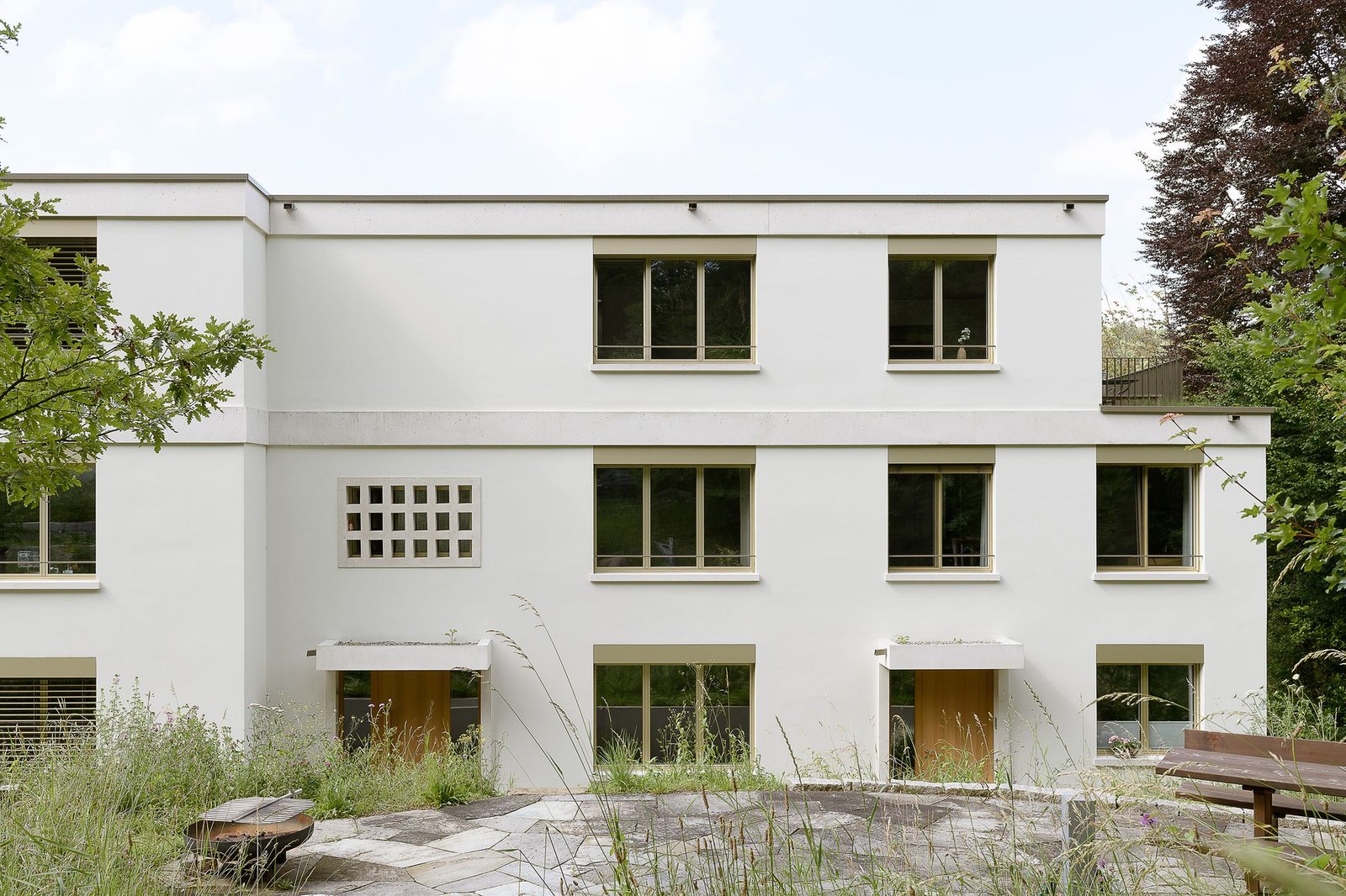 Kntxt_Edificio_Residencial_Sonnenfalter_Elisa_Florian_AeB (1)