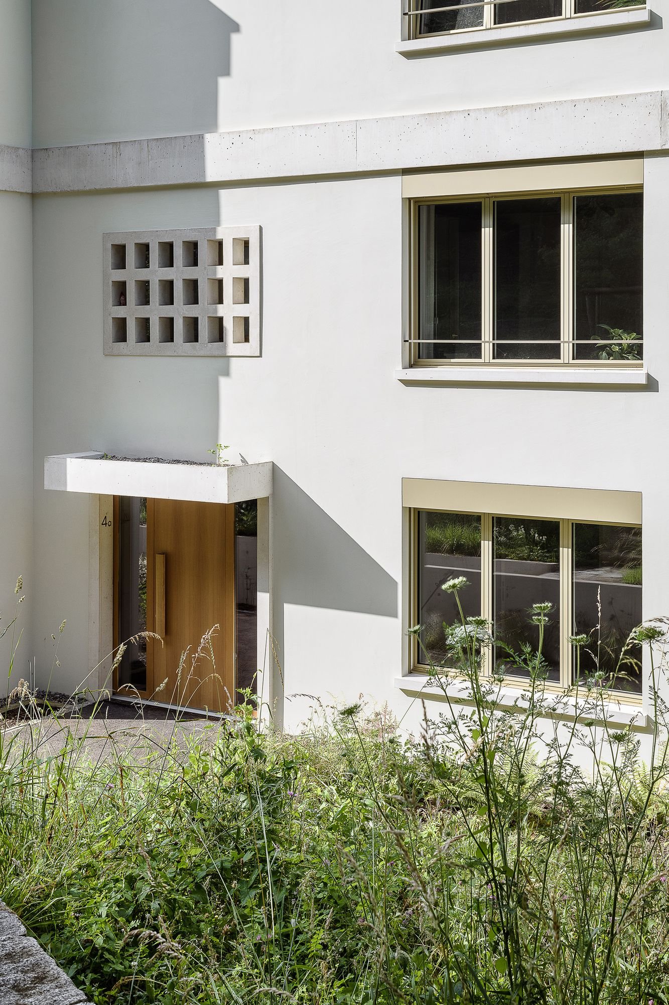 Kntxt_Edificio_Residencial_Sonnenfalter_Elisa_Florian_AeB (2)